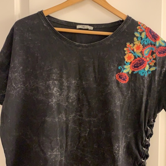 LTB Charcoal Black Embroidered Tie Dye T-Shirt - Picture 3 of 10
